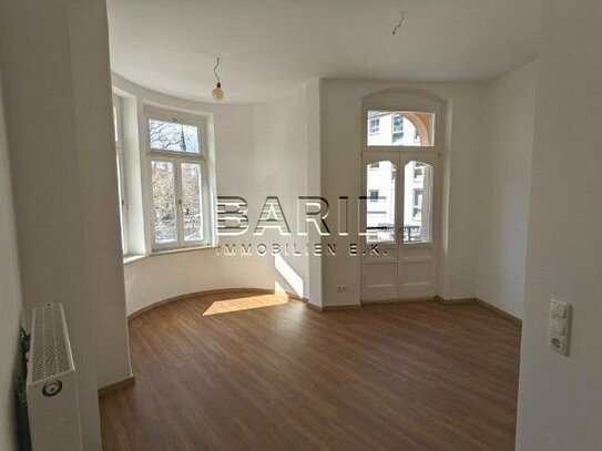 Schöne 2 Zimmer Wohnung mit Einbauküche und Balkon in Dresden Plauen