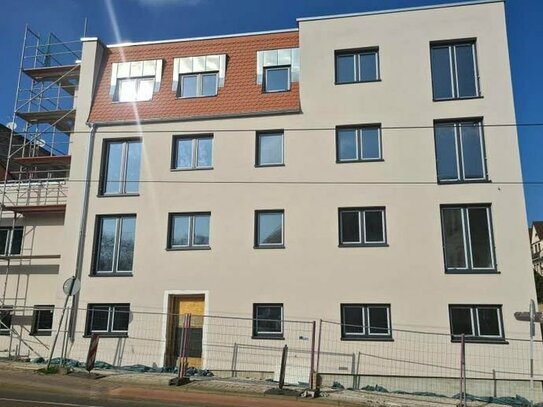 Halle-Kröllwitz: Wohnung 06 mit Komfortausstattung, optional mit PKW-Stellplatz