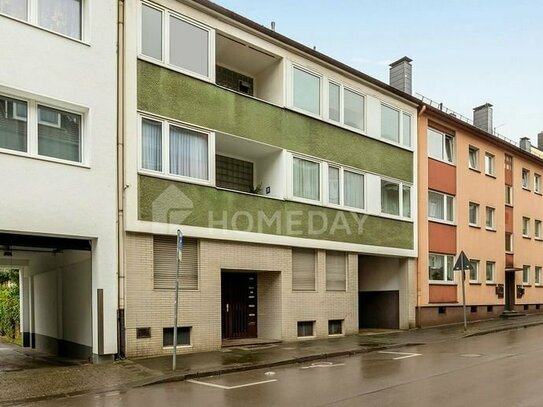 Investmentpotenzial entdecken: Gut vermietetes MFH mit 6 Wohnungen, Gewerbe, Stellplätzen & Carport