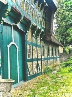 Bauernhaus auf dem Land am Wasser mit großem Grundstück , Remise und Möglichkeiten