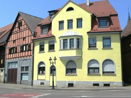 Einziehen und wohl fühlen: Gepflegte, zentral gelegene 3-ZIMMER-WOHNUNG in Kornwestheim!