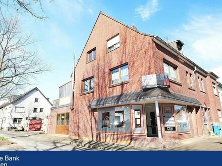 Viersen-Rahser: Wohn- und Geschäftshaus mit 4 Garagen - Kapitalanlage