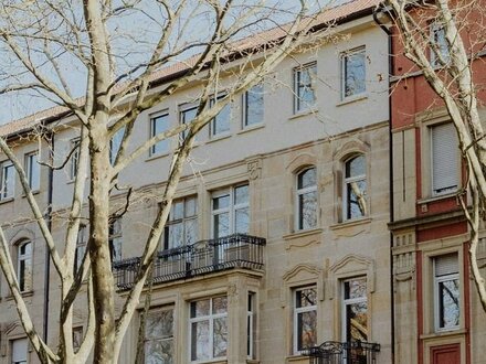 Kernsanierter Altbau in Mannheimer Oststadt mit Dachterrasse