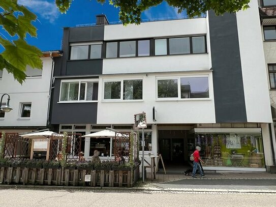 Pizzeria, Gewerberäume in bester 1A Geschäftslage in Titisee-Neustadt zu verkaufen.