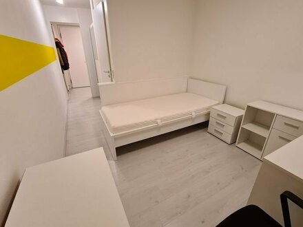 1-Zimmer-Balkon-Studenten/Azubi-Wohnung