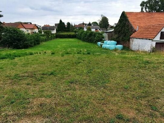 Bauplatz für Einfamilienhaus/gewerbl. und Geschosswohnungsbau