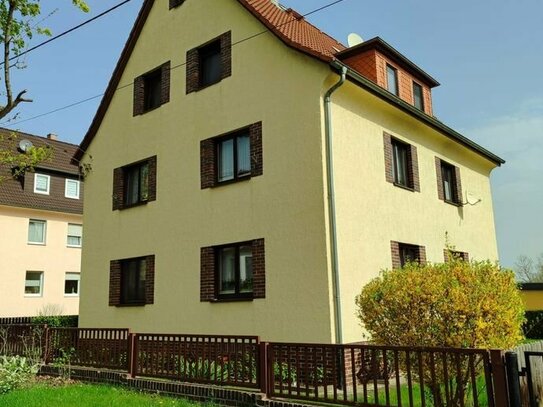 Schönes 3-Familienhaus in Saalfeld, Obere Stadt - als Kapitalanlage !