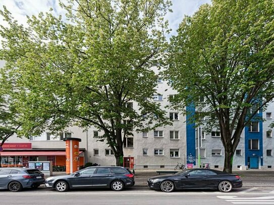 BALKON und TAGESLICHTBAD: Vermietete 3-Zimmer-Kapitalanlage in der gefragten City West