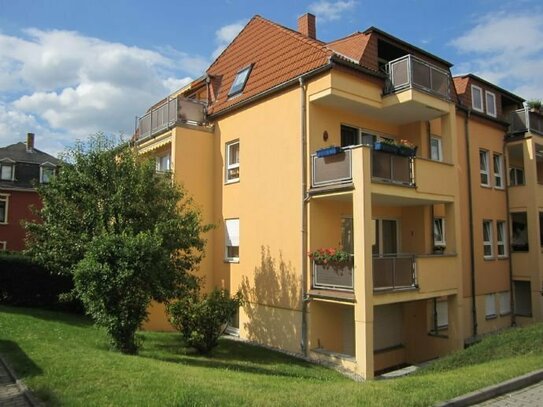 2 Raum Wohnung mit Balkon