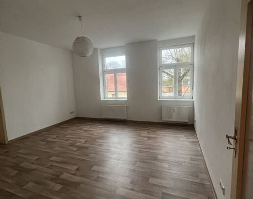 2 Zimmer - Wohnung mit Wohnküche in Aderstedt