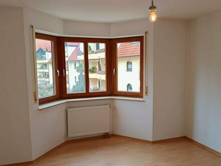 2 ZKB mit Balkon und TG-Stellplatz im Univiertel