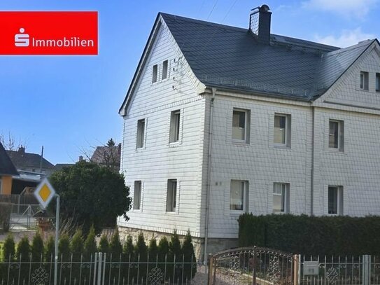 Familienfreundliches Wohnen - Doppelhaushälfte mit Garage in zentraler Schleizer Stadtlage!