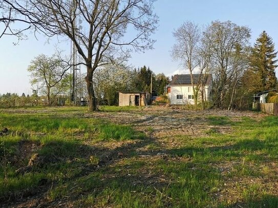 Idyllische Grundstücke in Chemnitz-Adelsberg