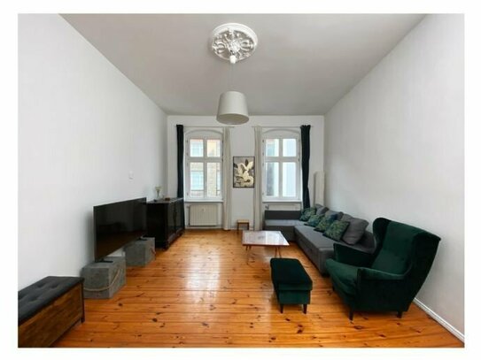 Beautiful furnished apartment with balcony in Kreuzberg (fixed term lease)