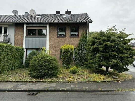 Schönes 2 Familienhaus in ruhiger innenstadtnaher Lage