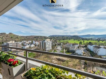 Außergewöhnliche 6-Zimmer-Wohnung in der 13. Etage mit atemberaubender Aussicht.