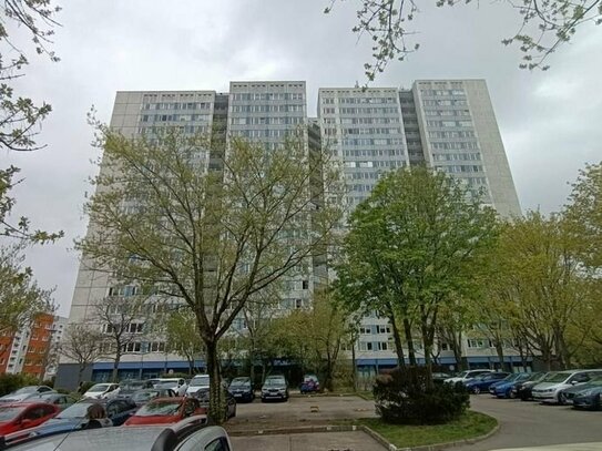 Bezugsfreie, praktische 2-Zi.-Wohnung Berlin/Marzahn/Gärten der Welt zu verkaufen