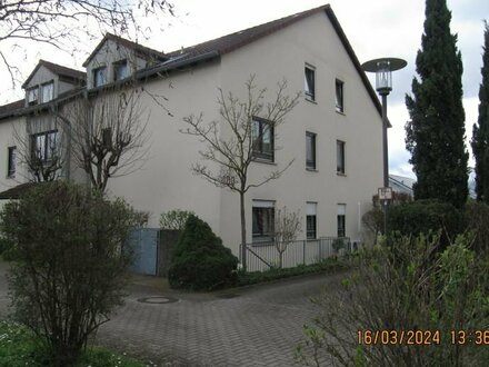 3 Zimmer-DG-Wohnung in Schwetzingen im Schälzig