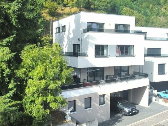 Moderne neuwertige 6 Zi. - Villa in Degerfelden mit energieeffizienter Wärmepumpe & Photovoltaikanlage