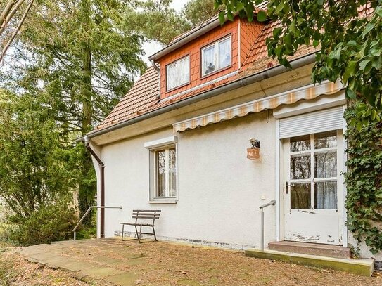 Stilvolles Einfamilienhaus mit altem Baumbestand in Schönwalde