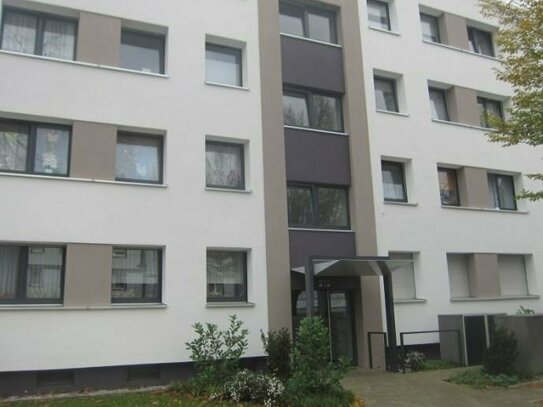 Kleine 3,5-Raum-Wohnung mit Balkon in Herne Sodingen zum 01.08,2024 frei. 3.OG. ohne Aufzug!
