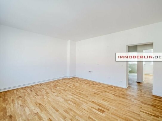 IMMOBERLIN.DE - Perfekt umgebaute + 2024 renovierte Wohnung in komfortabler Lage