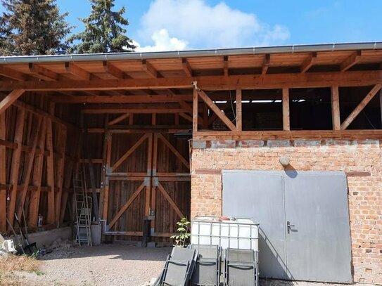 Sehr viel Platz in großem Bauernhaus mit tollem Grundstück