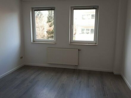 Freundliche 2 Zimmer Wohnng mit Balkon