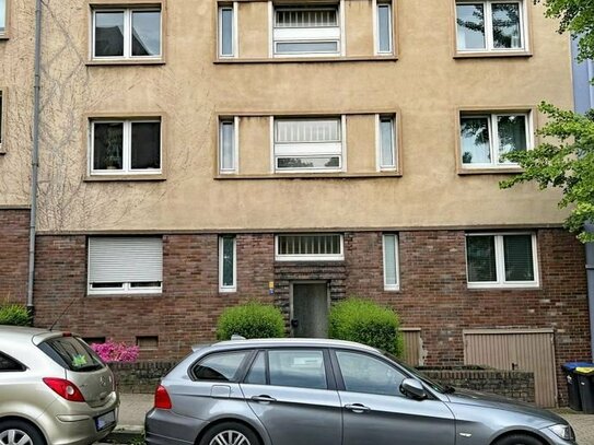 Mein neues Reich :) Helle 2½-Raum-Wohnung mit Balkon im Südost-Viertel