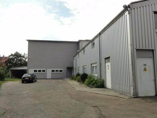 500 m² bis 1000 m² Freizeit-/Produktions-/Lagerhalle mit Büro- Sozialräumen und 250 kVA Stromanschluss