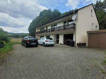 Gedämmtes Mehrgenerationenhaus in absolut ruhiger Lage, 7 Min. zur Autobahn!