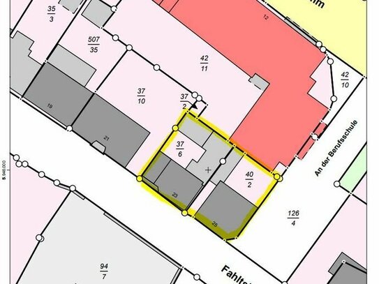 Grundstück im Herzen von Pinneberg-Mit Baugenehmigung für 21 WE und 2 Gewerbeeinheiten (NWfl. 1697 m²)