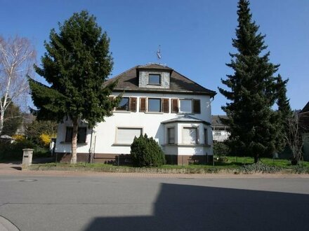 *** Für Sie renoviert! Freistehendes Haus in Top Lage von Hirschberg Leutershausen ***