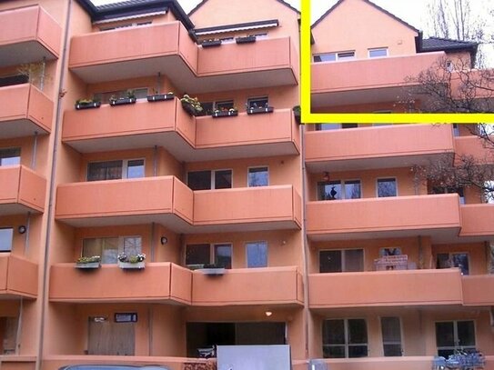 Exklusive helle 2-Zimmer Wohnung mit Balkon in super Lage in Düsseldorfs Zooviertel