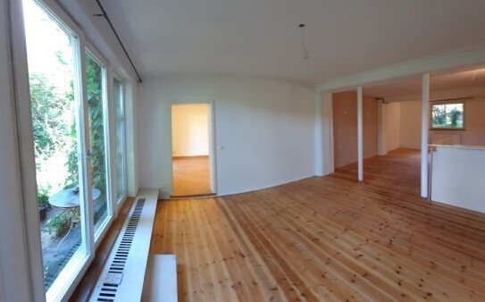 Loftartige, naturnahe 2-Zi.-Atelierwohnung mit Terrasse in Weil der Stadt