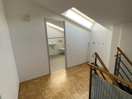 4-Raum Maisonette-Wohnung im Zentrum - Parkett - AB SOFORT