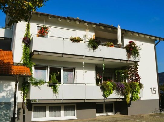 Großzügige 2-Zimmer-Dachgeschosswohnung im Kernort Willstätt zu vermieten