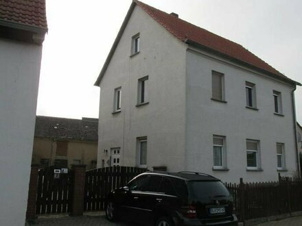 Einfamilienhaus mit Nebengelass in Elsteraue