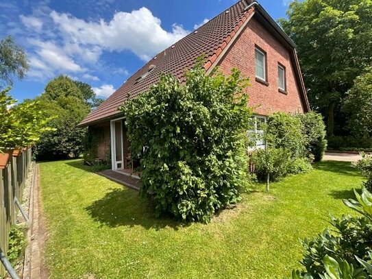 EIN-/ZWEIFAMILIENHAUS MIT WINTERGARTEN UND GARAGE IM ERHOLUNGSGEBIET TIMMEL