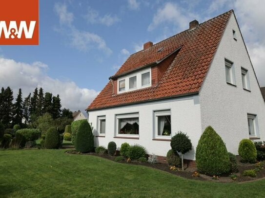 Provisionsfrei!!! Älteres Einfamilienhaus mit viel Potential und zusätzlichem Baugrundstück in Höltinghausen zu verkauf…