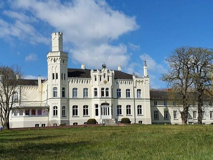 Schöne charmante 2 Raum Wohnung im Gutshaus in Groß Kedingshagen