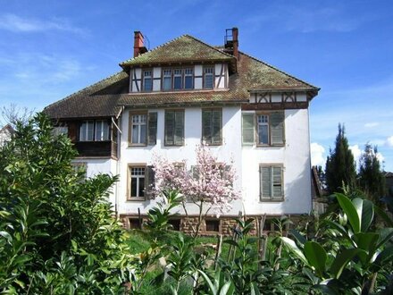 Historische Villa auf 1.588 m² Gartengrundstück!