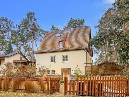 Charmantes Refugium im Wald: Historisches Einfamilienhaus mit Modernität und Naturverbundenheit