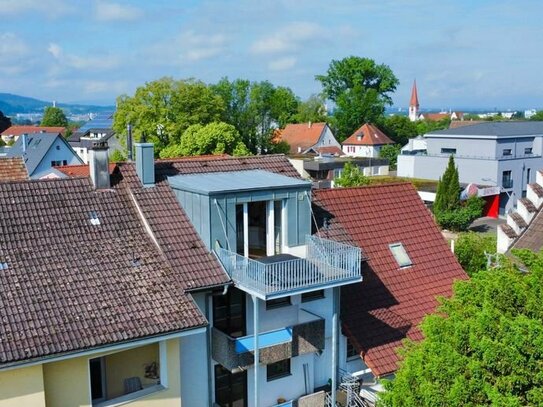 Charmante 4,5-Zimmer-Wohnung mit traumhafter Dachterrasse Garten und Parkplatz in Grenzach-Wyhlen