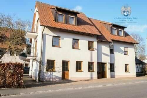 2 Zi. Whg. möbliert mit Balkon, Garage oder Stellplatz / furnished 2 room apt. with parking lots