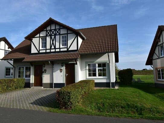 Ihr eigenes Ferienhaus in Deutschland, in einem Park mit eigenem Golfplatz.(1515)