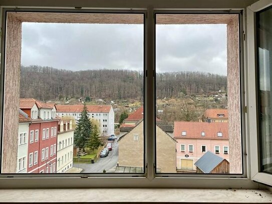 Am grünen Rand: toll geschnittene kleine 3-Zimmer-Wohnung mit Blick über die Ossietzkystraße