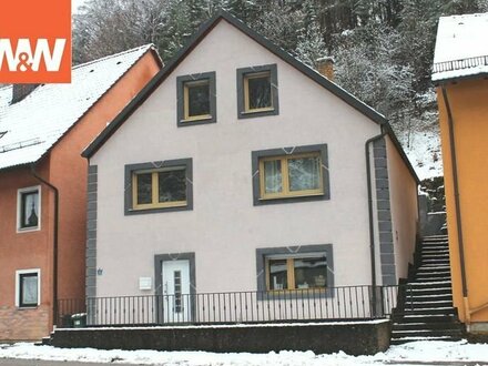 Einfamilienhaus in Etzelwang-Schmidtstadt Landhaus mit viel Wohnfläche und Potezial