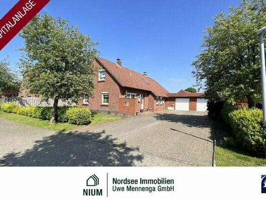 FRIESENHAUS MIT GARAGE UND CARPORT | 2 VERMIETETE WOHNEINHEITEN | KAPITALANLAGE