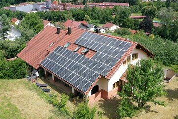 Großes Doppelhaus im mediteranen Stil